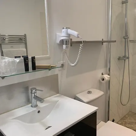 Konukevi Maison Charles Maurice Chalais (Charente)