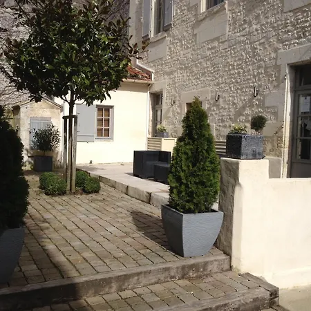 Maison Charles Maurice Vendégház Chalais