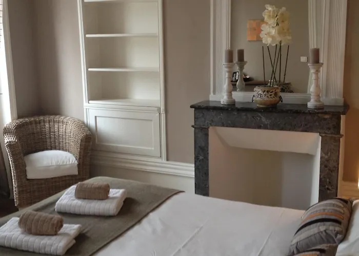 Maison Charles Maurice Gasthof Chalais (Charente)